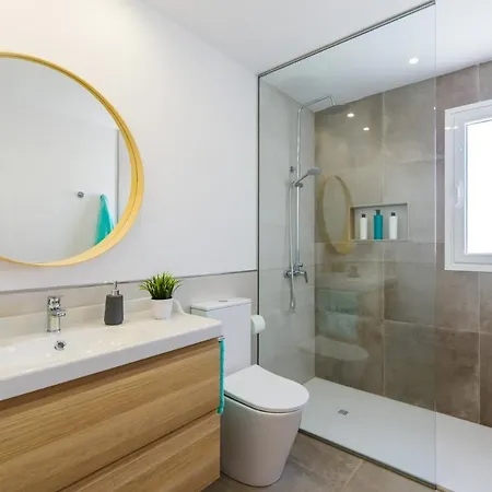 Delmeza By פוארטו קאלרו