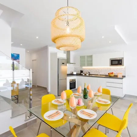 Villa Delmeza By