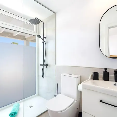 Delmeza By וילה פוארטו קאלרו